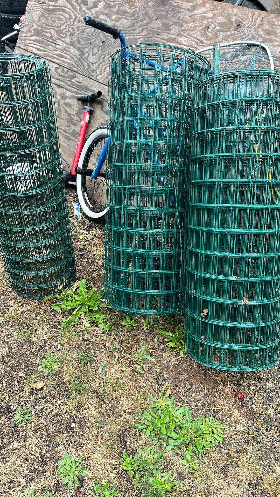 120 Foot Wire Fence