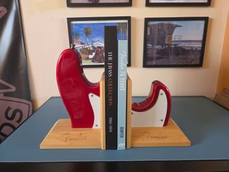 FENDER BASS BOOKENDS RARE!!!