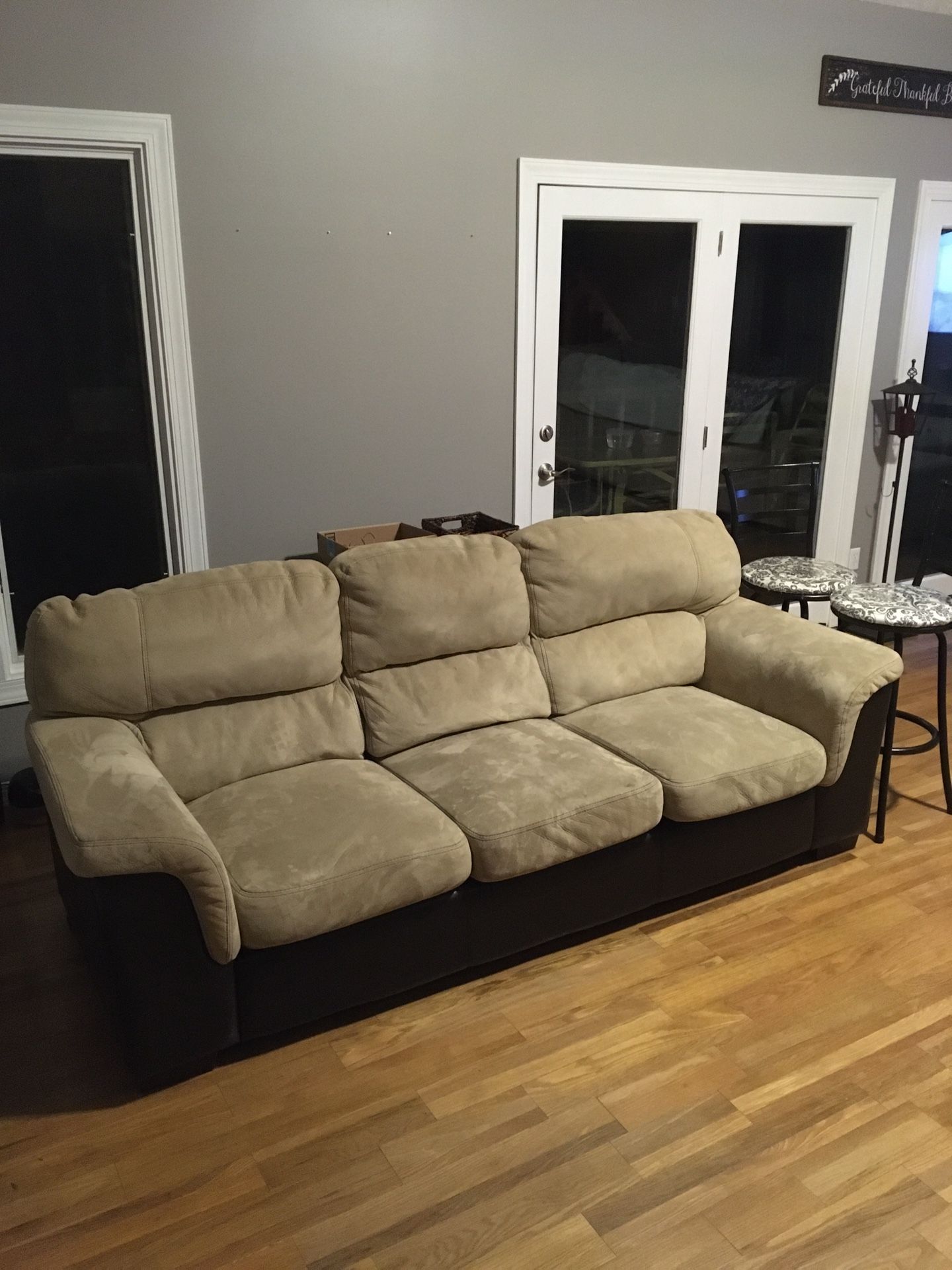 Couch, 2 barstools, end table