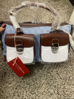 Dooney & Bourke Purse