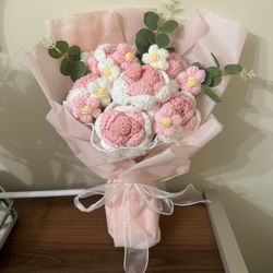 handmade crochet flower bouquet