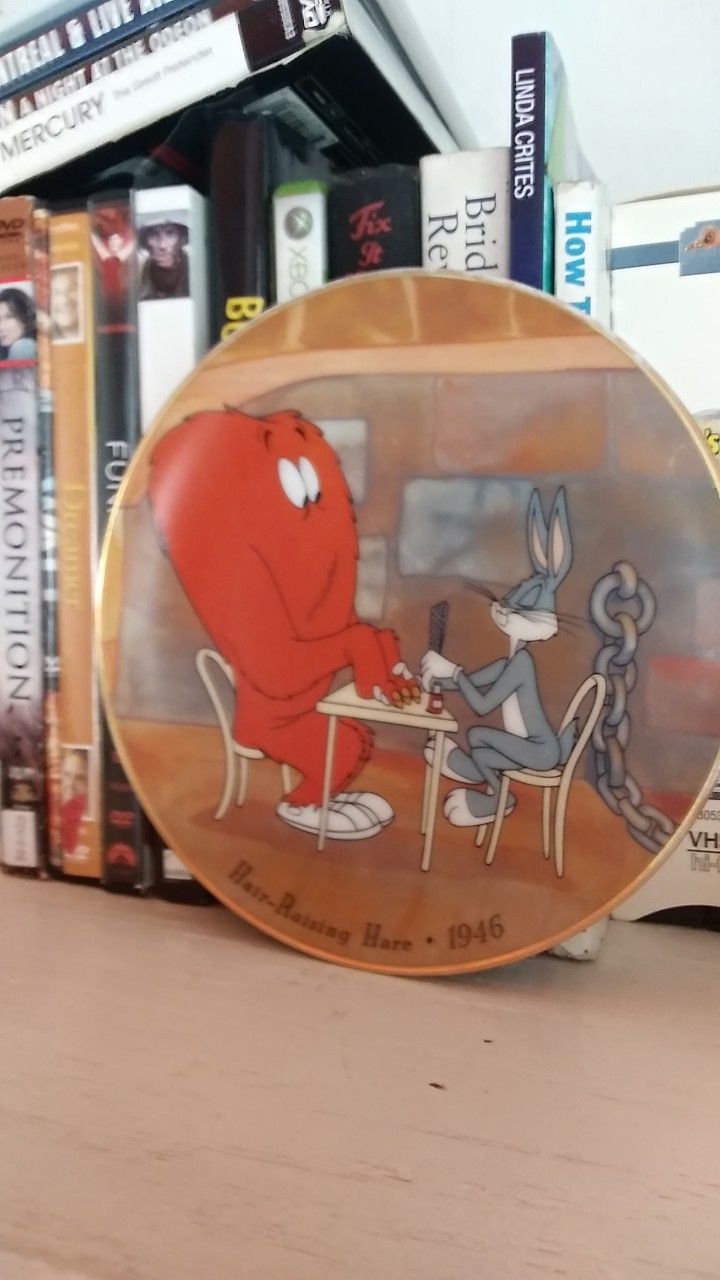 BUGS BUNNY Plate