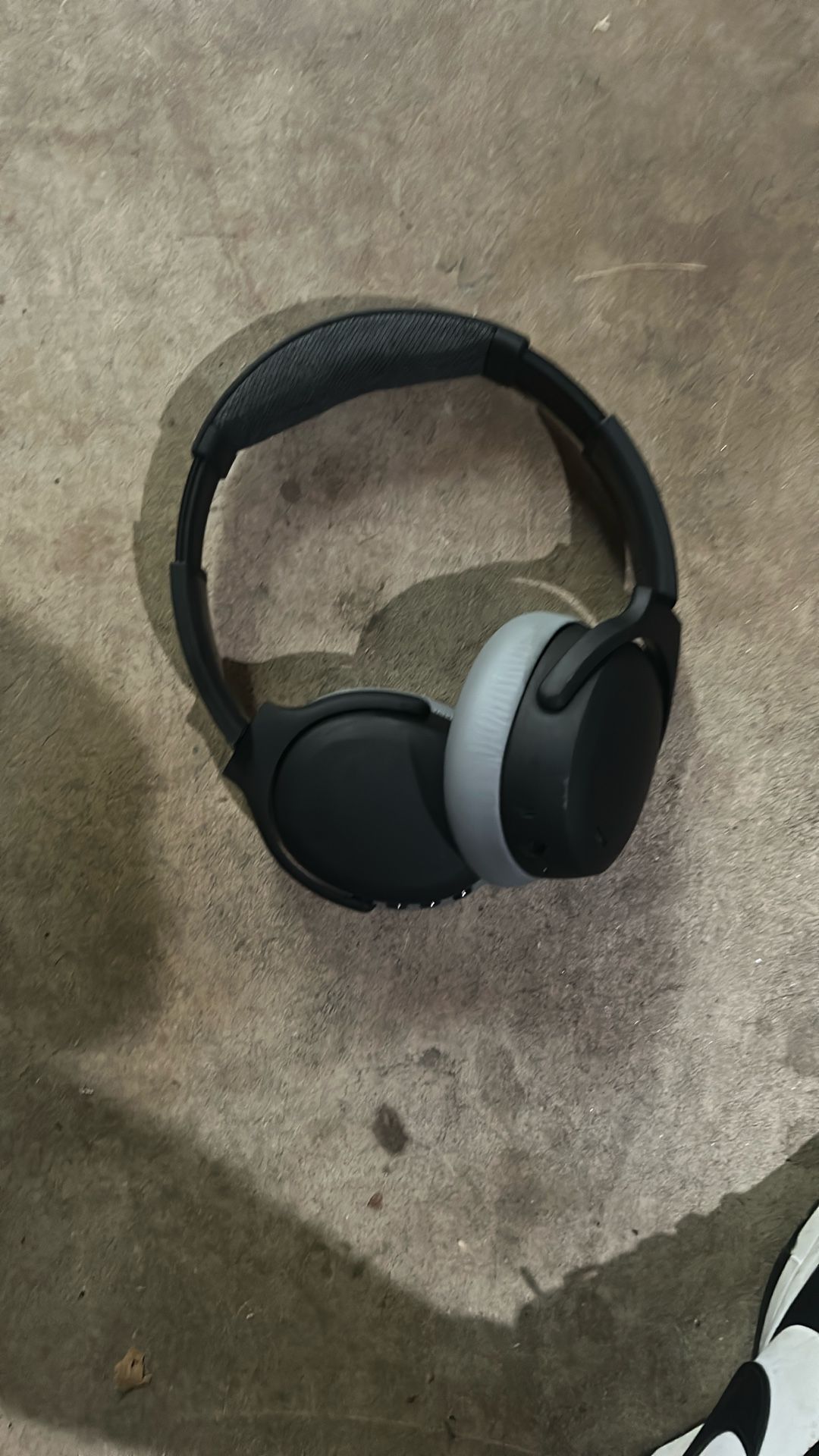 Skull Candy Bluetooth Headphones