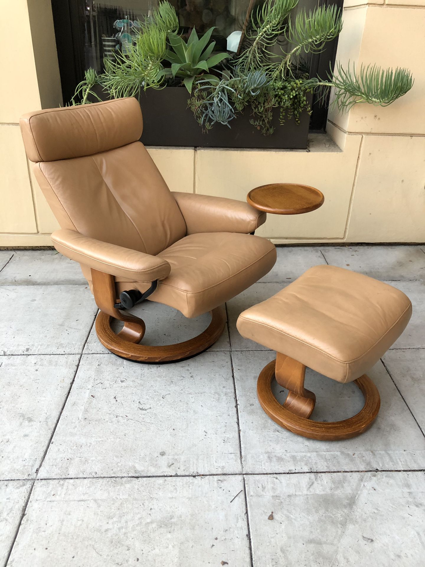 Ekornes leather chair and ottoman