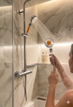 Lavender Vitamin C Filtered Shower Head – Brand New