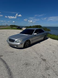 Mercedes s430 super clean
