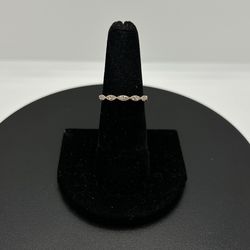 BRAND NEW 14KR .17CTW Wedding Band