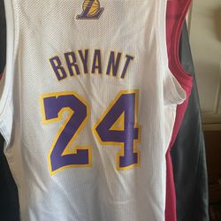 Womens Lakers Jersey