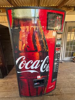 Coke Machine (good conditions)