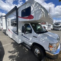 2020 FOREST RIVER FORESTER LE 3251DS