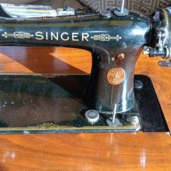 Singer Sewing Machine 1927