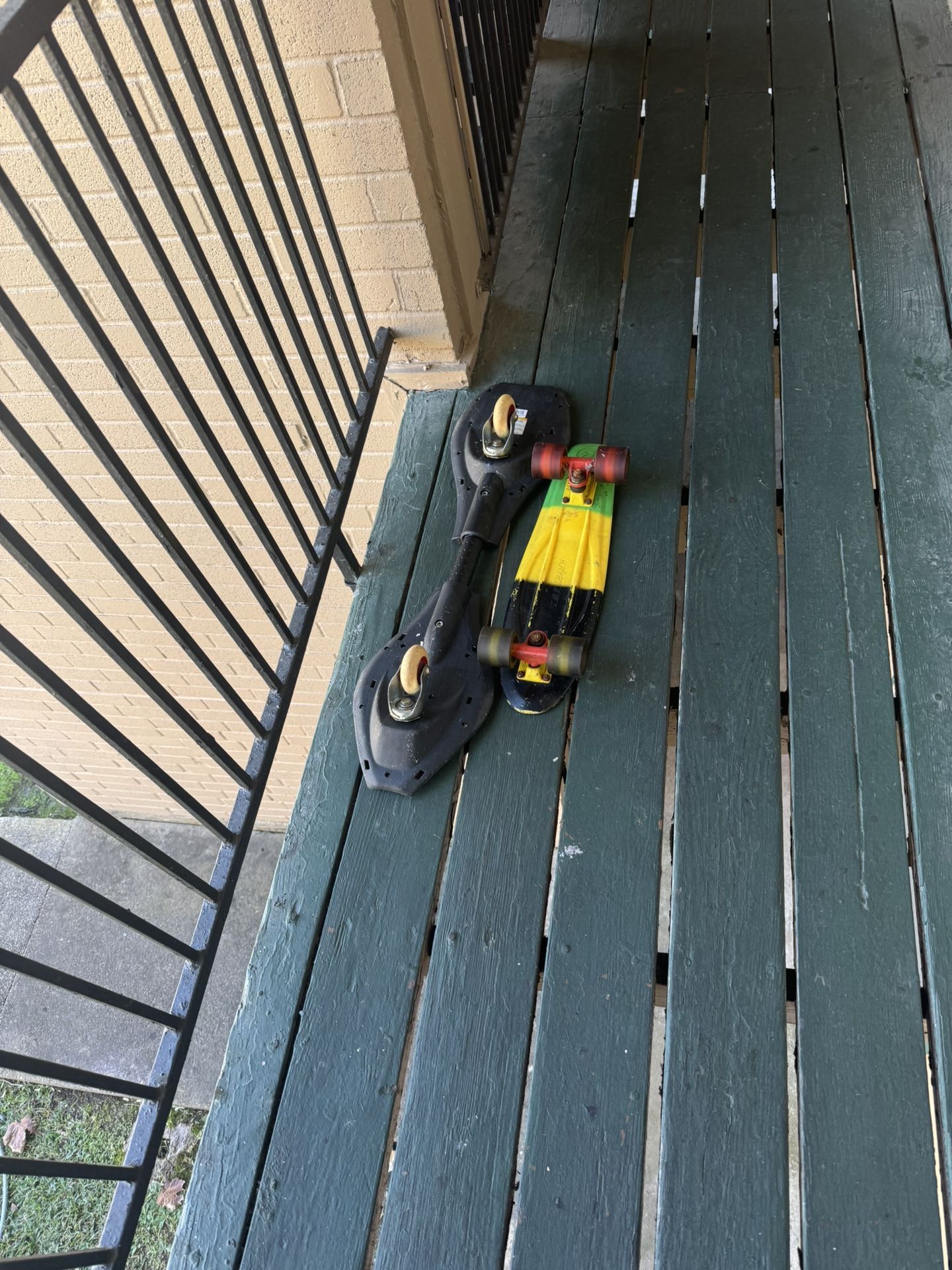 Dos Patinetas Seminuevas En 20 Dolares Por Las Dos