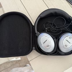 Bose QuietComfort 15 Acoustic Noise Cancelling Headphones