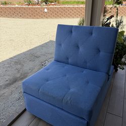 Beautiful 3 in 1Sofa Bed, Chair Bed. Comvertible Bed.🛏️