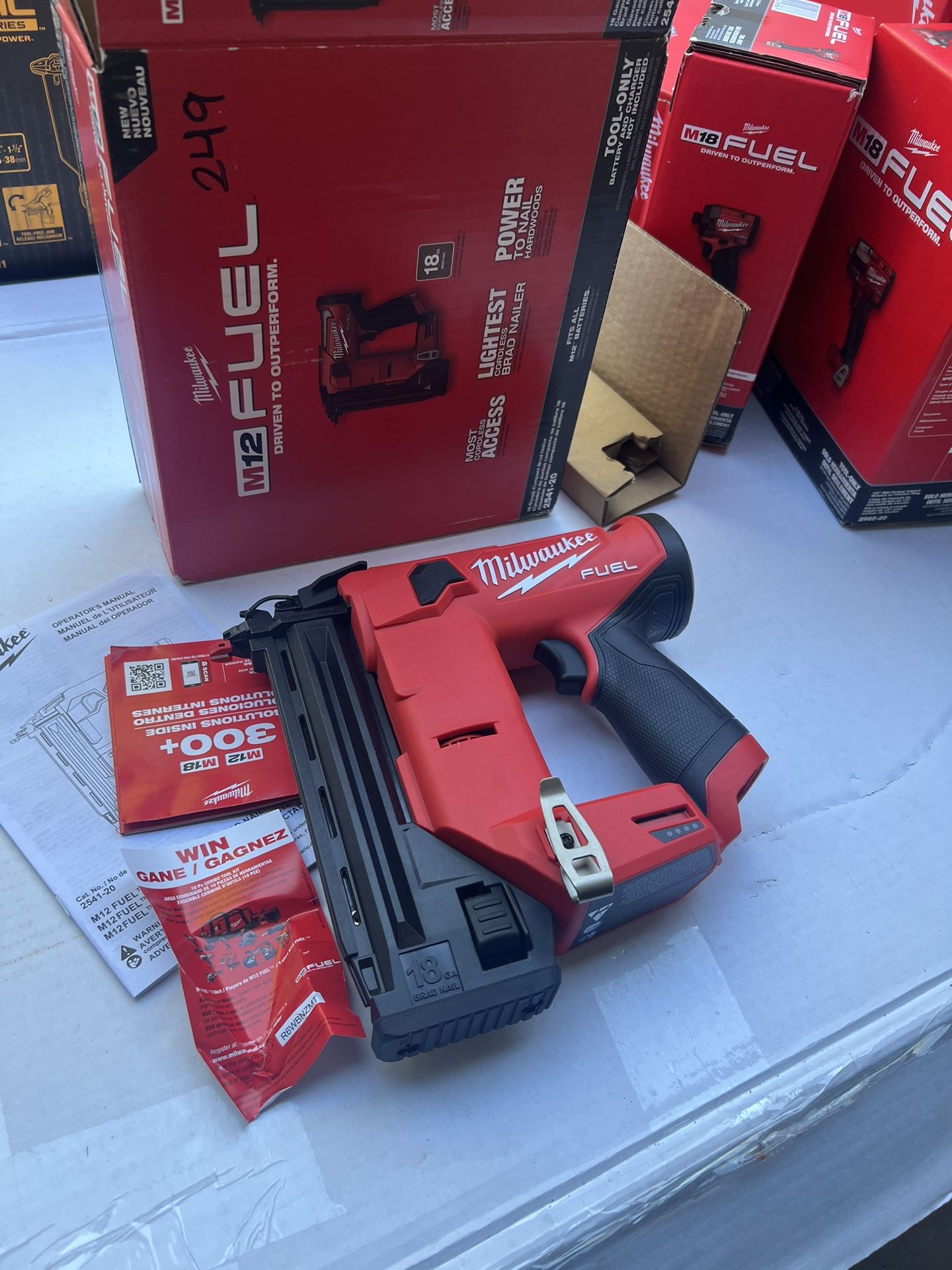 M18 Fuel Gauge Compact Brad Nailer New 