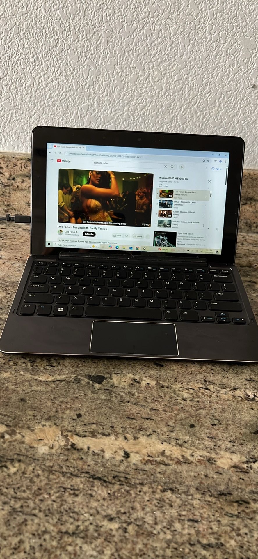 Dell Laptop Vs Tablet