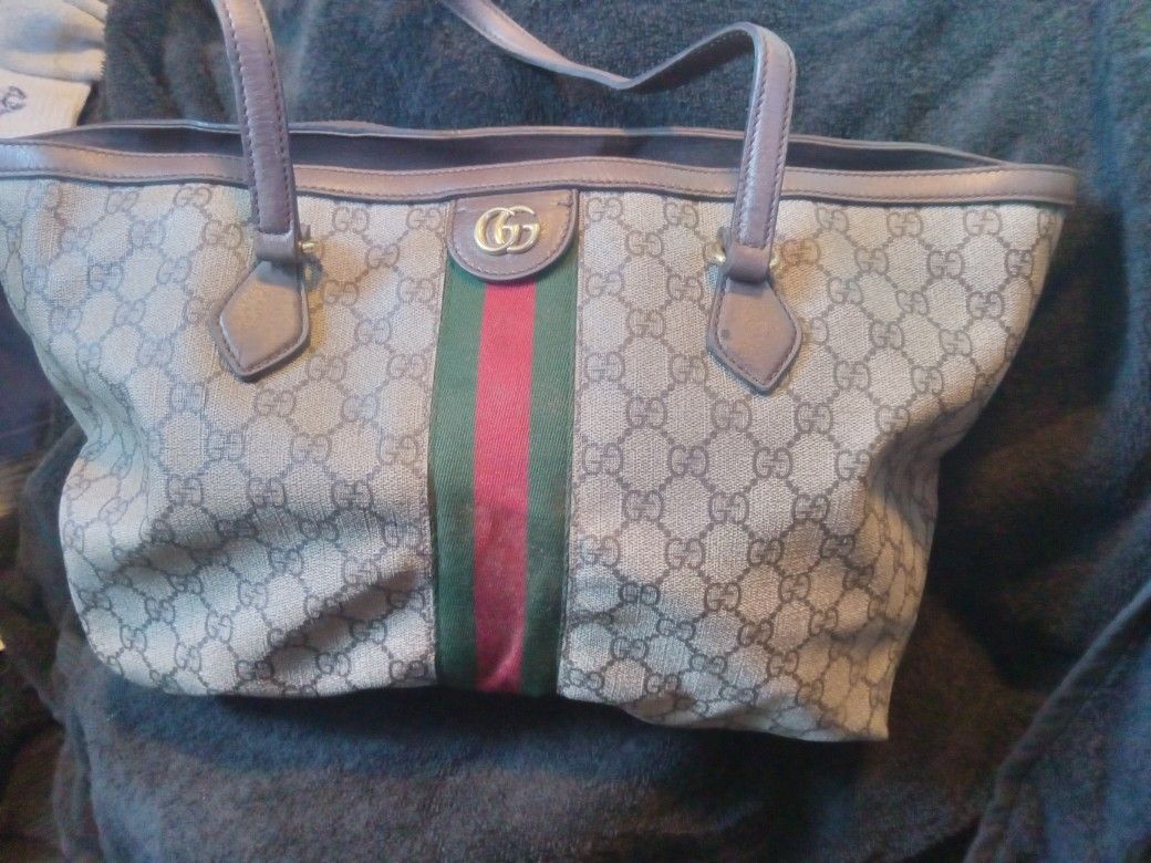 Gucci PurseGucci Ophidia Medium Tote Bag