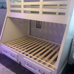 Bunk Bed On Great Condition 