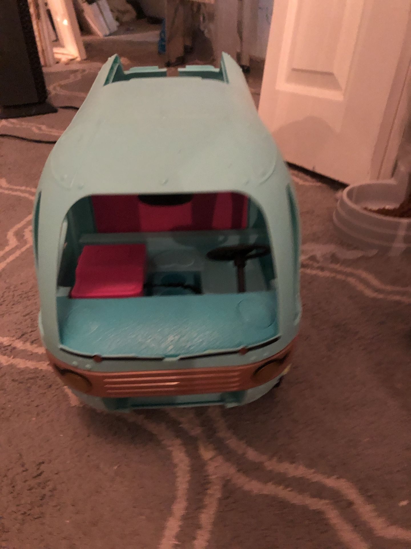 Like New Lol Camping Trailer