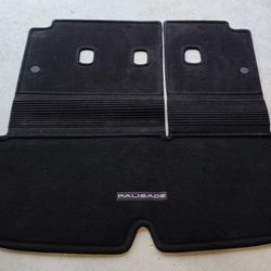 Palisade Carpeted Cargo Mat with Seat Back Protection