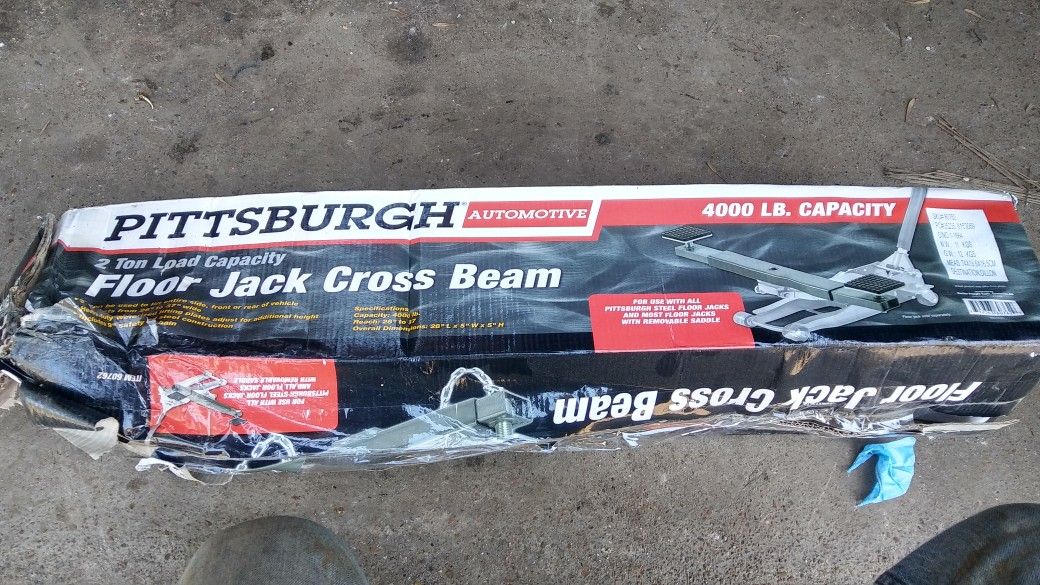 Pittsburgh Automotive 2 ton floor jack cross beam