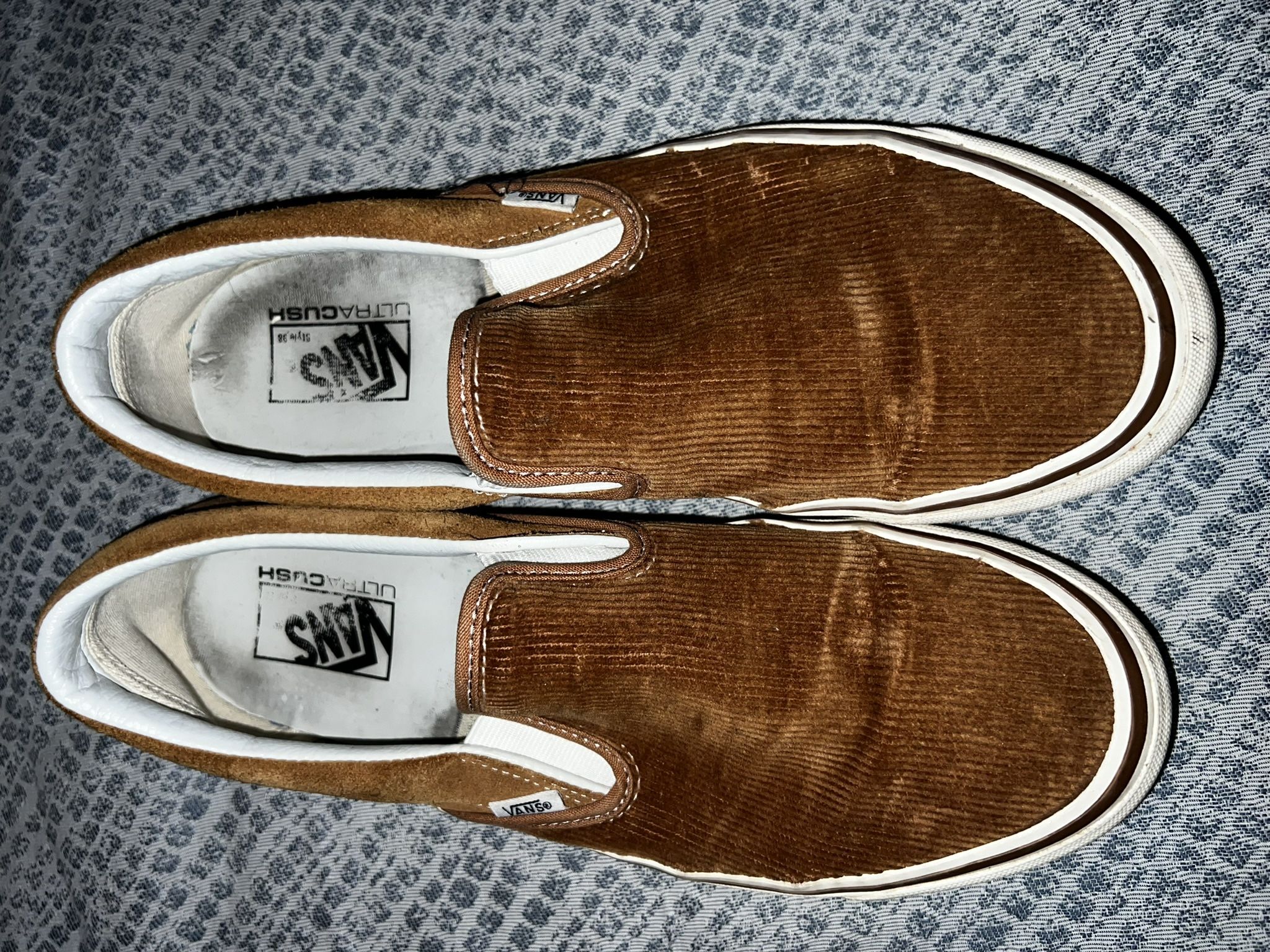 Men’s Vans Slip Ons 2018 Suede edition