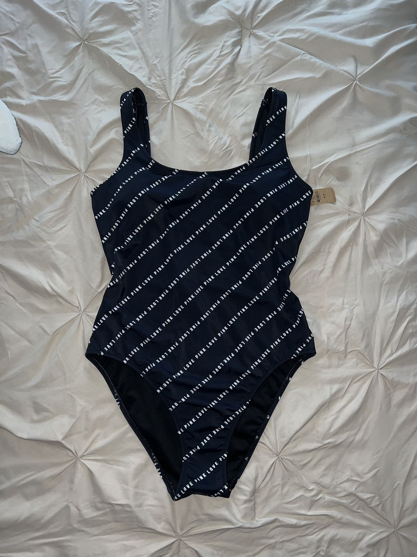 Bikini MΓ©dium