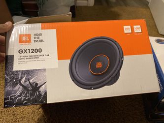Brand new in box JBL12 inch sub woofer 1000 watt never used