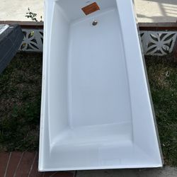  Buth Tub 60 X 30 Right Drain 