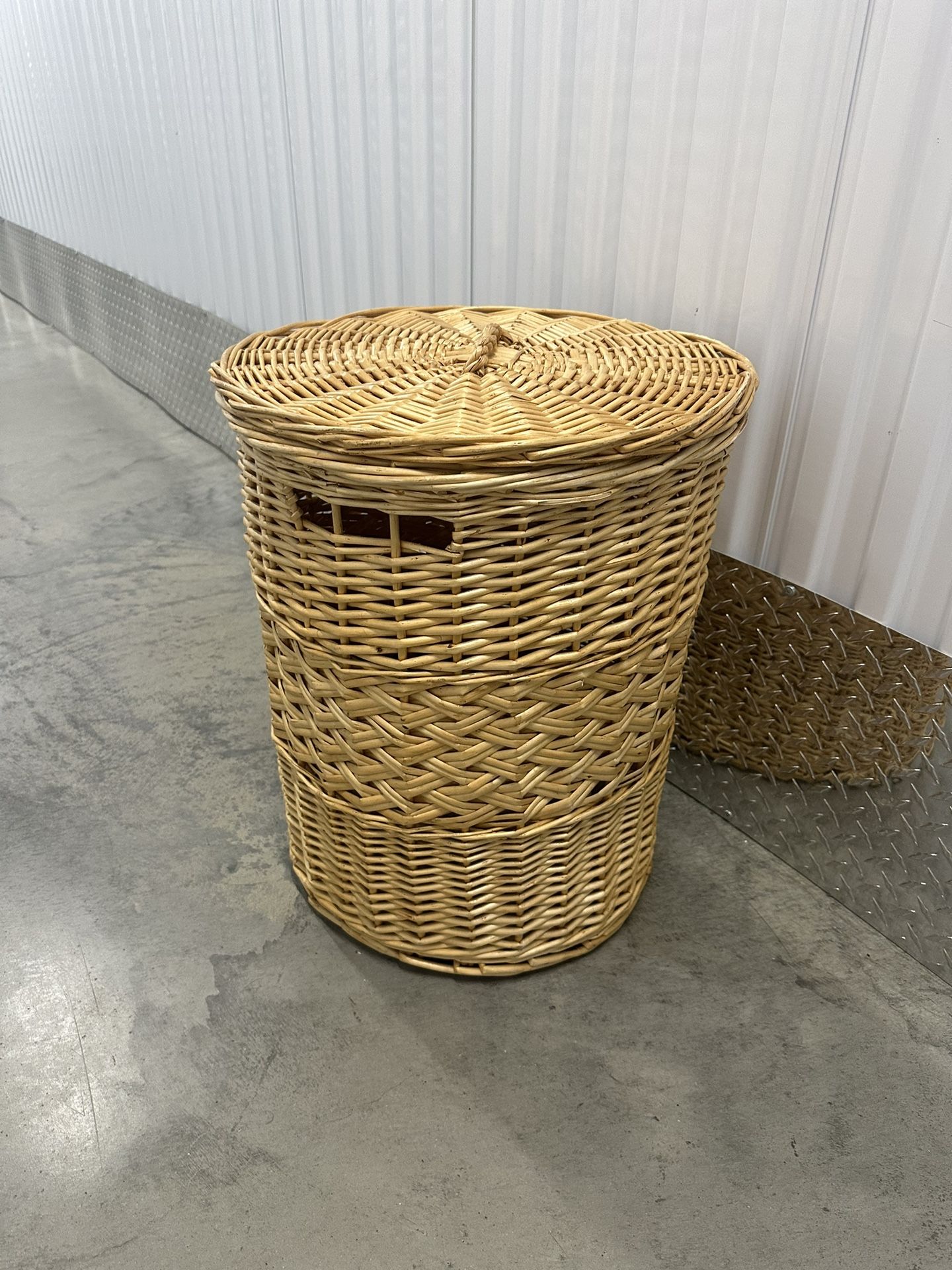 Wicker Laundry/Storage Basket