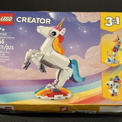 LEGO #31140 CREATOR 3-IN-1 MAGICAL UNICORN SET 145pcs NEW/SEALED. BOX HAS A FEW CREASES & DINGS