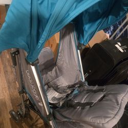 Stroller 
