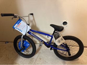 Moving out  sale - Brand new Mongoose 2.0 BMX youth/ kids  freestyle bike