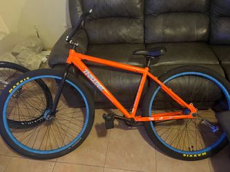 Throne 29 inch, LOOKING FOR E BIKE TRADES