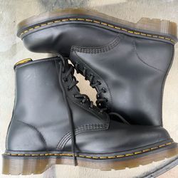 Brand new Doc Martens size 11 1460 boot