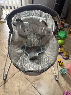 Babytrend Trend EZ Bouncer