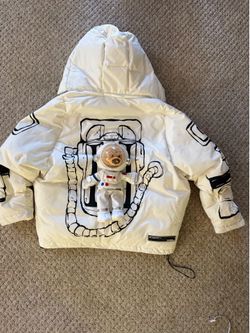 13DE MARZO Authentic White Space Bear Puffer Jacket Oversized Fit Size S