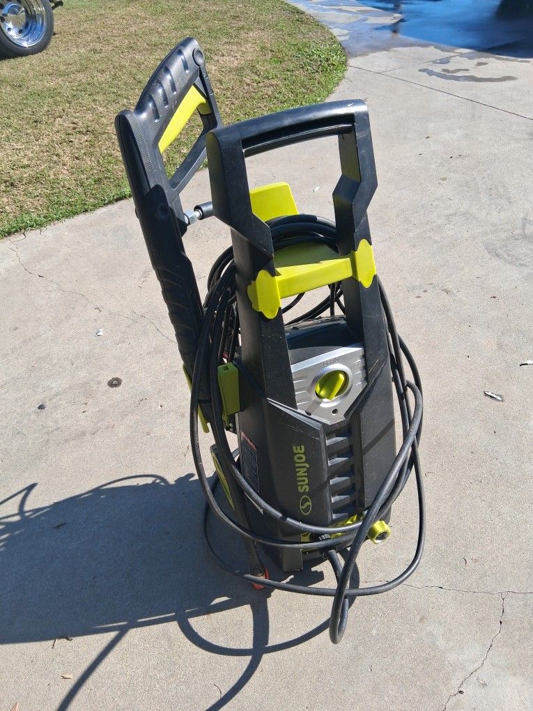Pressure Washer