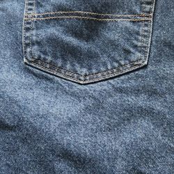Jeans F R C 44×32.  Son 4