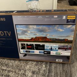 50” Samsung Smart TV