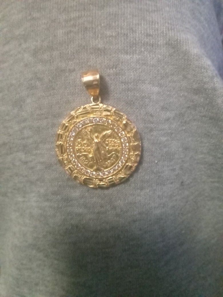 10k Gold 50 Peso Centenario