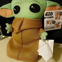 Star Wars The Mandalorian Baby Yoda Bath Buddy. New With Tag
