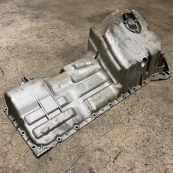 BMW E46 330 325 323 OIL PAN