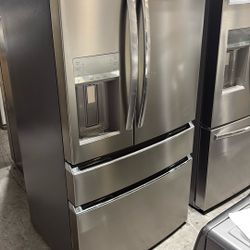Frigidaire  Refrigerator 