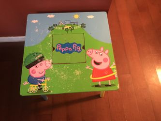 Kids tableKids table