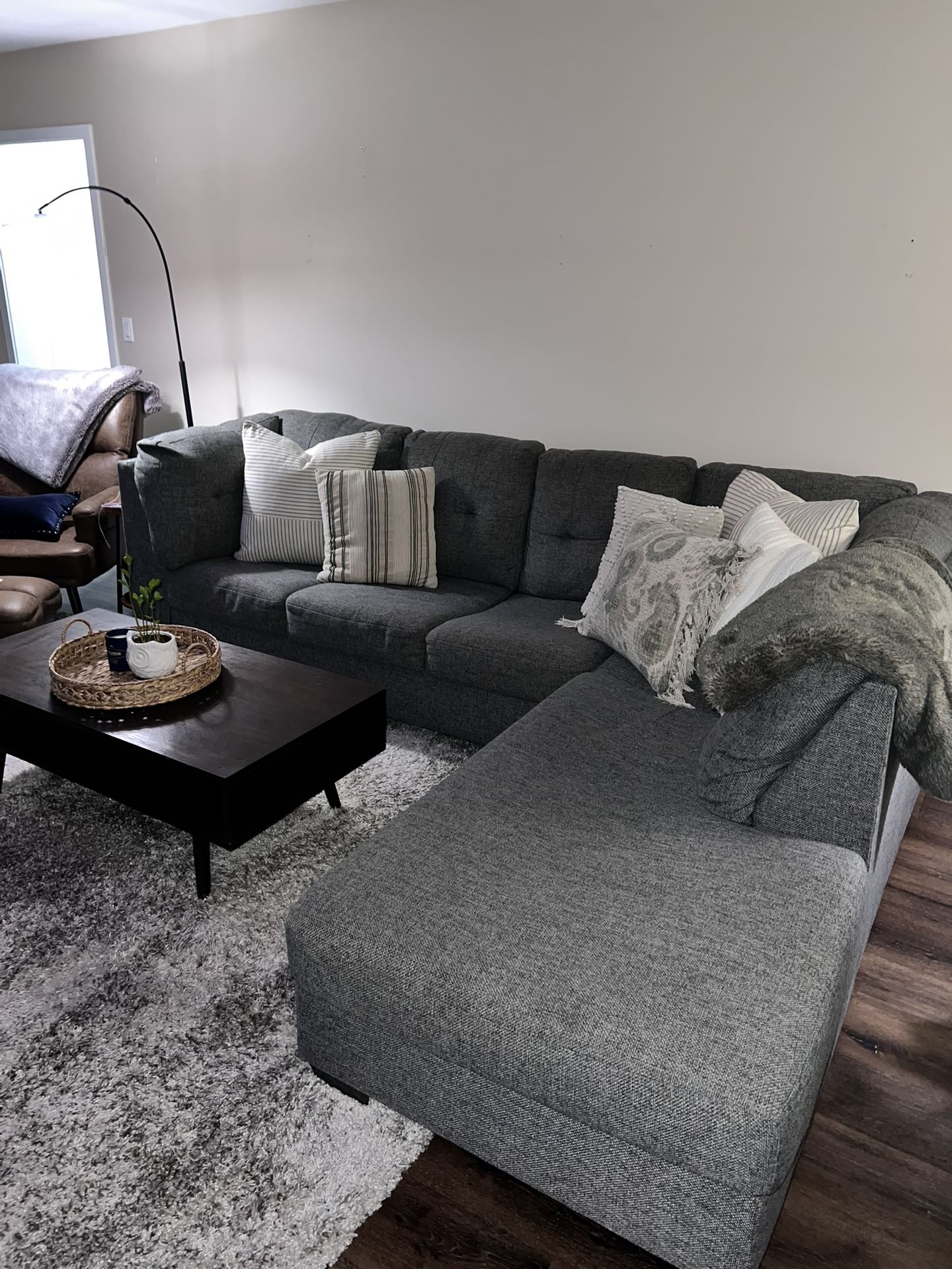 Sofa with Chaise Lounge