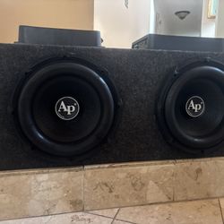 Two 12’ap Subwoofer N Pioneer Amplifier 
