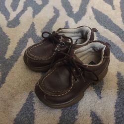 OSHKOSH boy moccasins