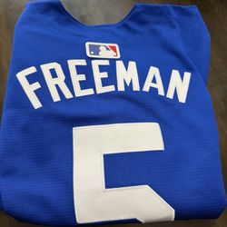 Players’s Choice World Series Jersey LA Dodgers, Freddie Freeman size small.