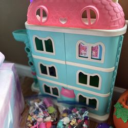 Gabbys Doll House And More 